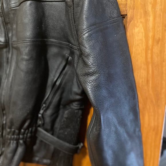 Women’s Vintage Leather Riding Jacket - Picture 5 of 12